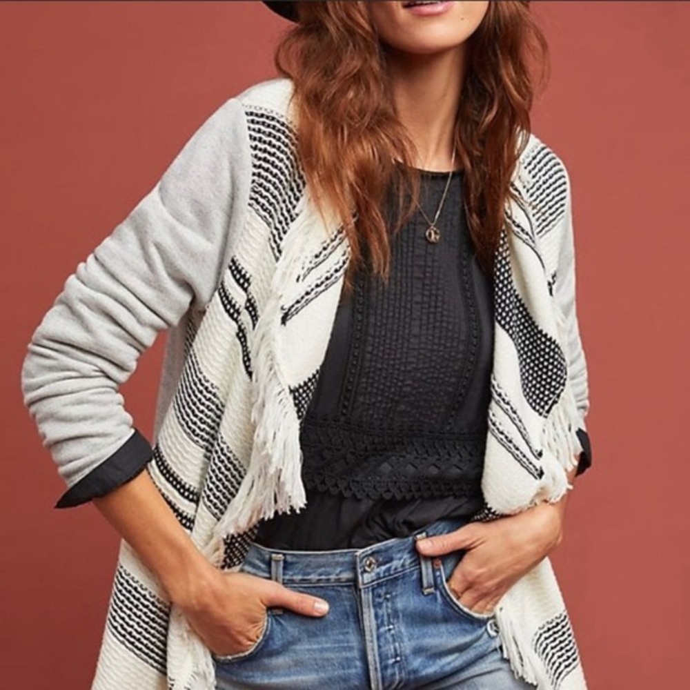 Anthropologie Dolan Sonia fringed sweater XS